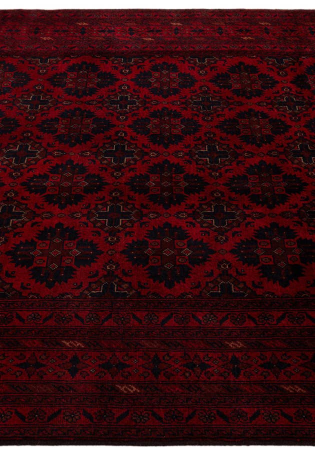Detail image of 6' 8 x 9' 5 Hand Knotted Khal Mohammadi Wool Rug