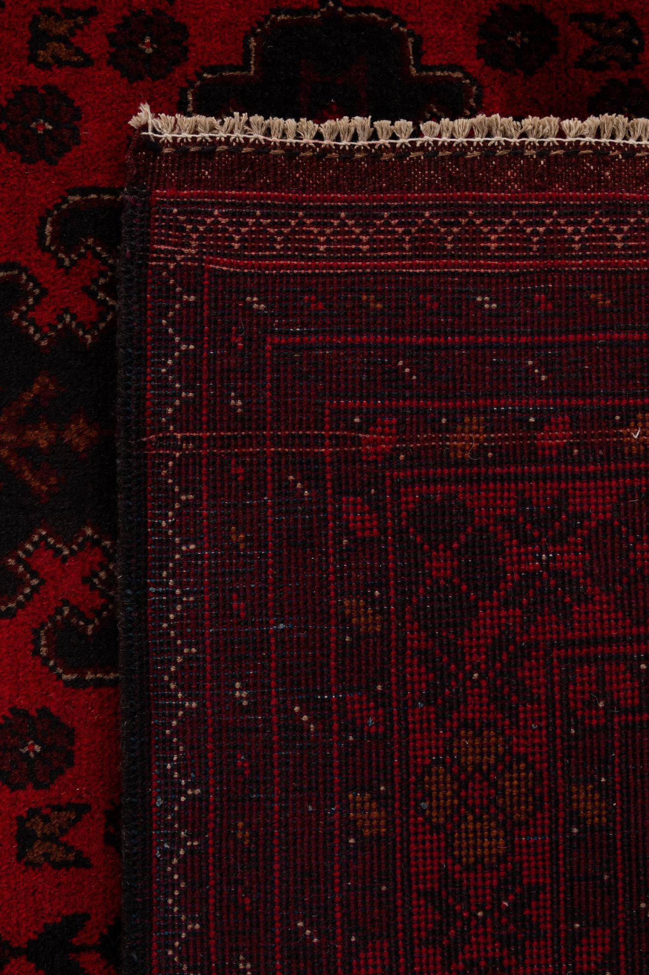 6' 9 x 9' 9 Hand Knotted Khal Mohammadi Wool Rug