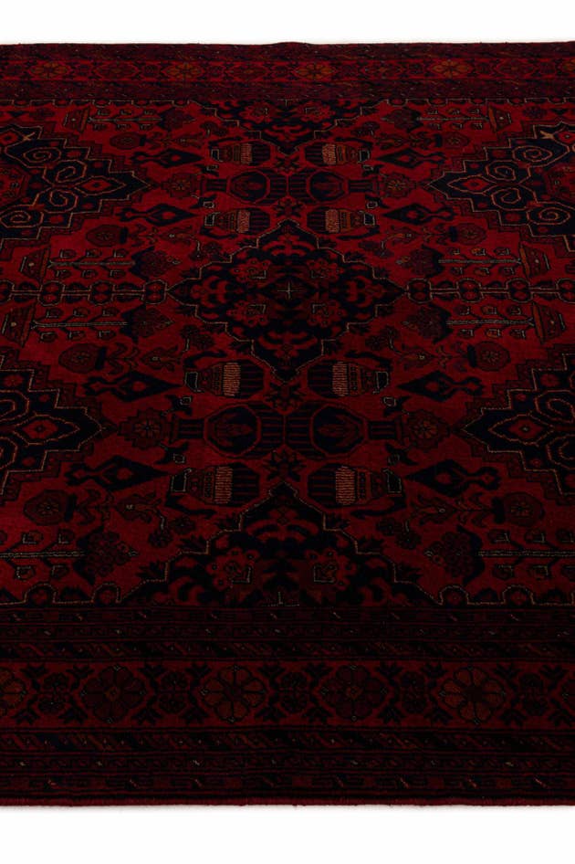 Detail image of 6' 7 x 9' 8 Hand Knotted Khal Mohammadi Wool Rug