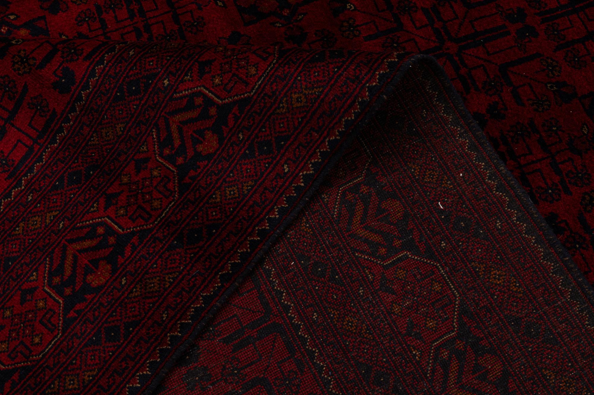 6' 8 x 9' 7 Hand Knotted Khal Mohammadi Wool Rug