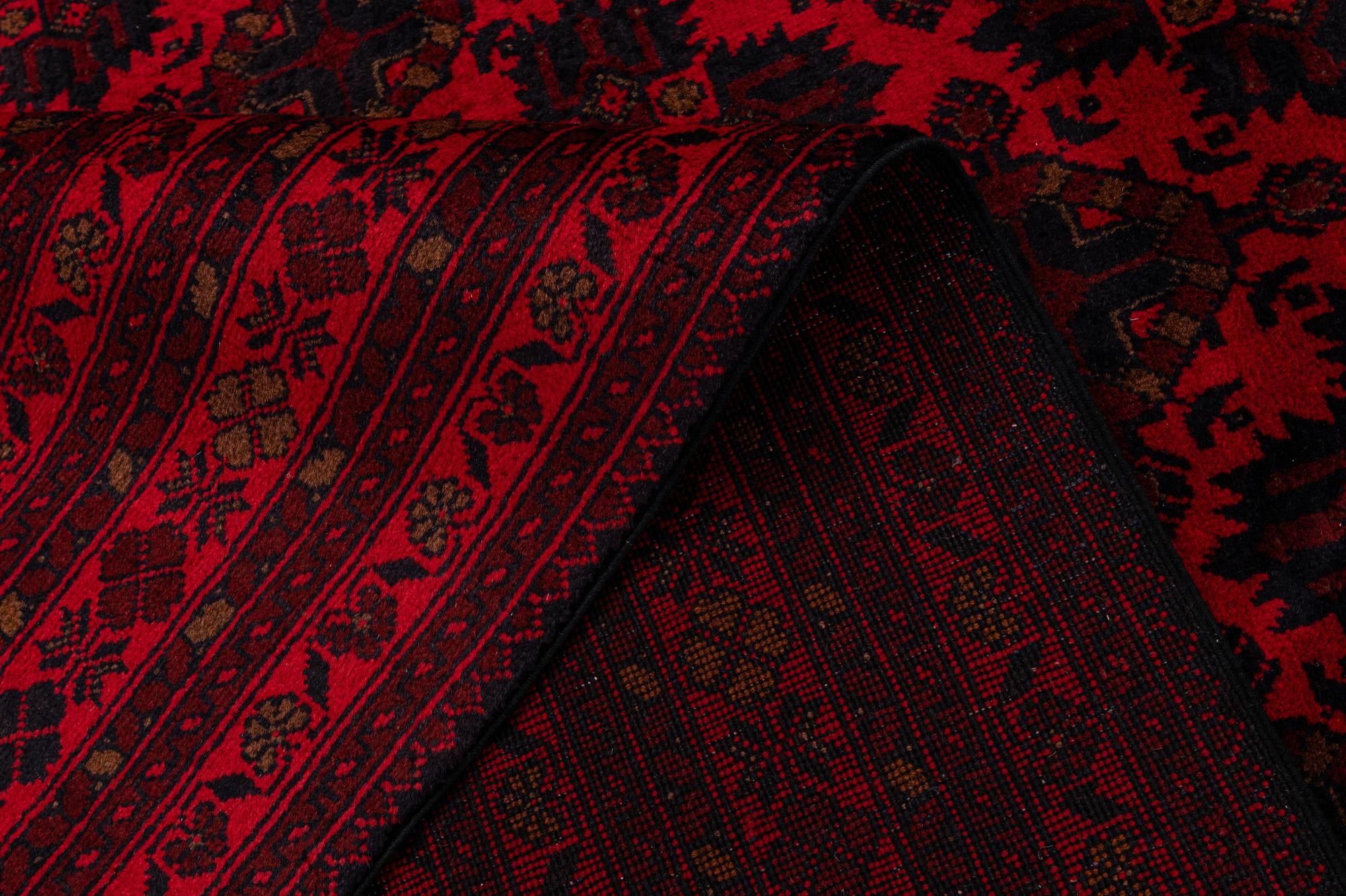 6' 6 x 9' 10 Hand Knotted Khal Mohammadi Wool Rug