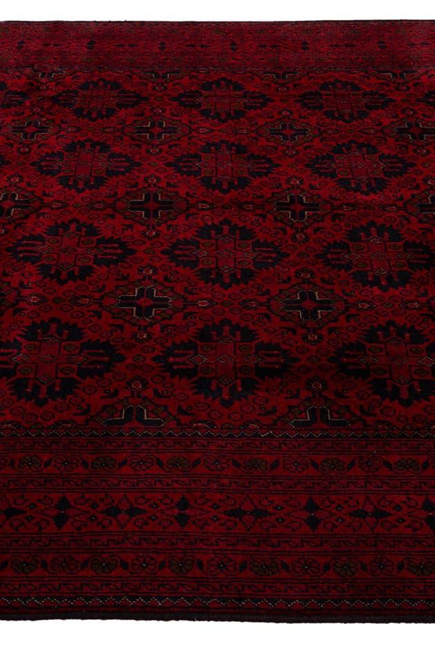 Detail image of 6' 7 x 10' Hand Knotted Khal Mohammadi Wool Rug