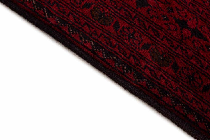 Detail image of 6' 9 x 9' 8 Hand Knotted Khal Mohammadi Wool Rug