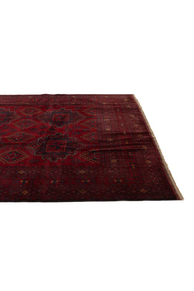 Detail image of 6' 8 x 9' 9 Hand Knotted Khal Mohammadi Wool Rug