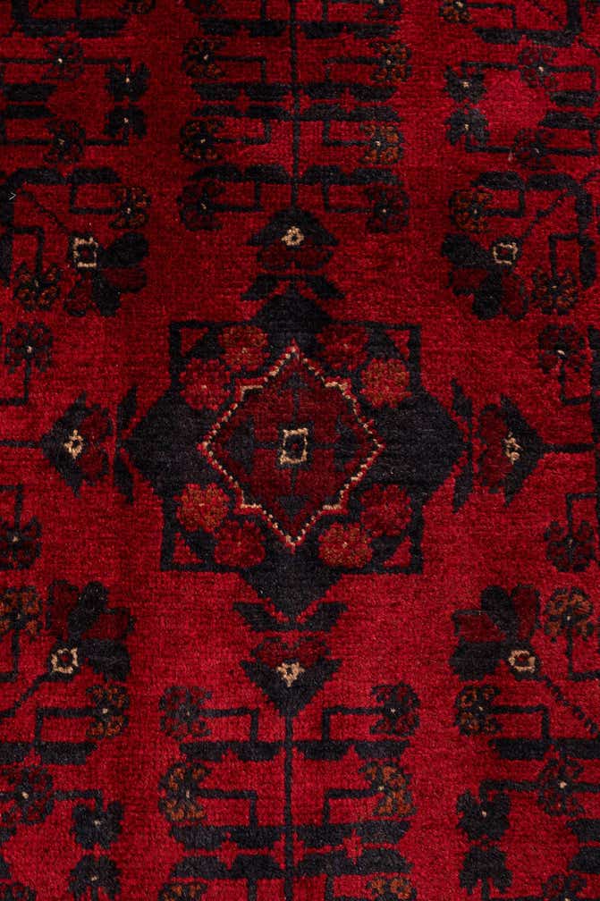 6' 9 x 9' 8 Hand Knotted Khal Mohammadi Wool Rug