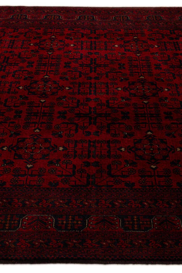 Detail image of 6' 9 x 9' 7 Hand Knotted Khal Mohammadi Wool Rug