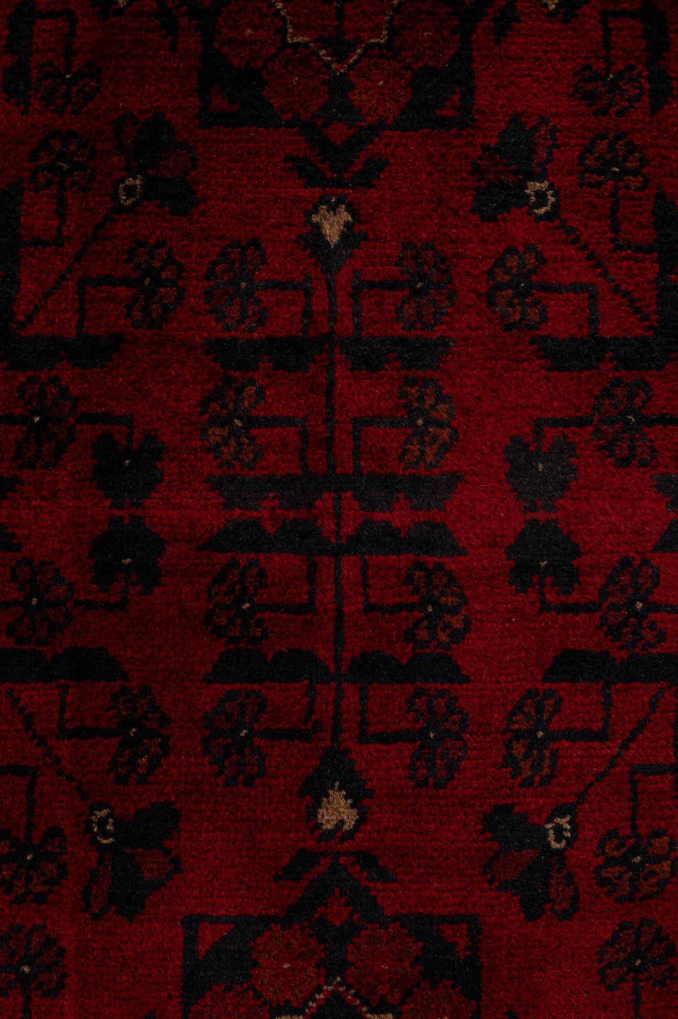 6' 9 x 9' 7 Hand Knotted Khal Mohammadi Wool Rug