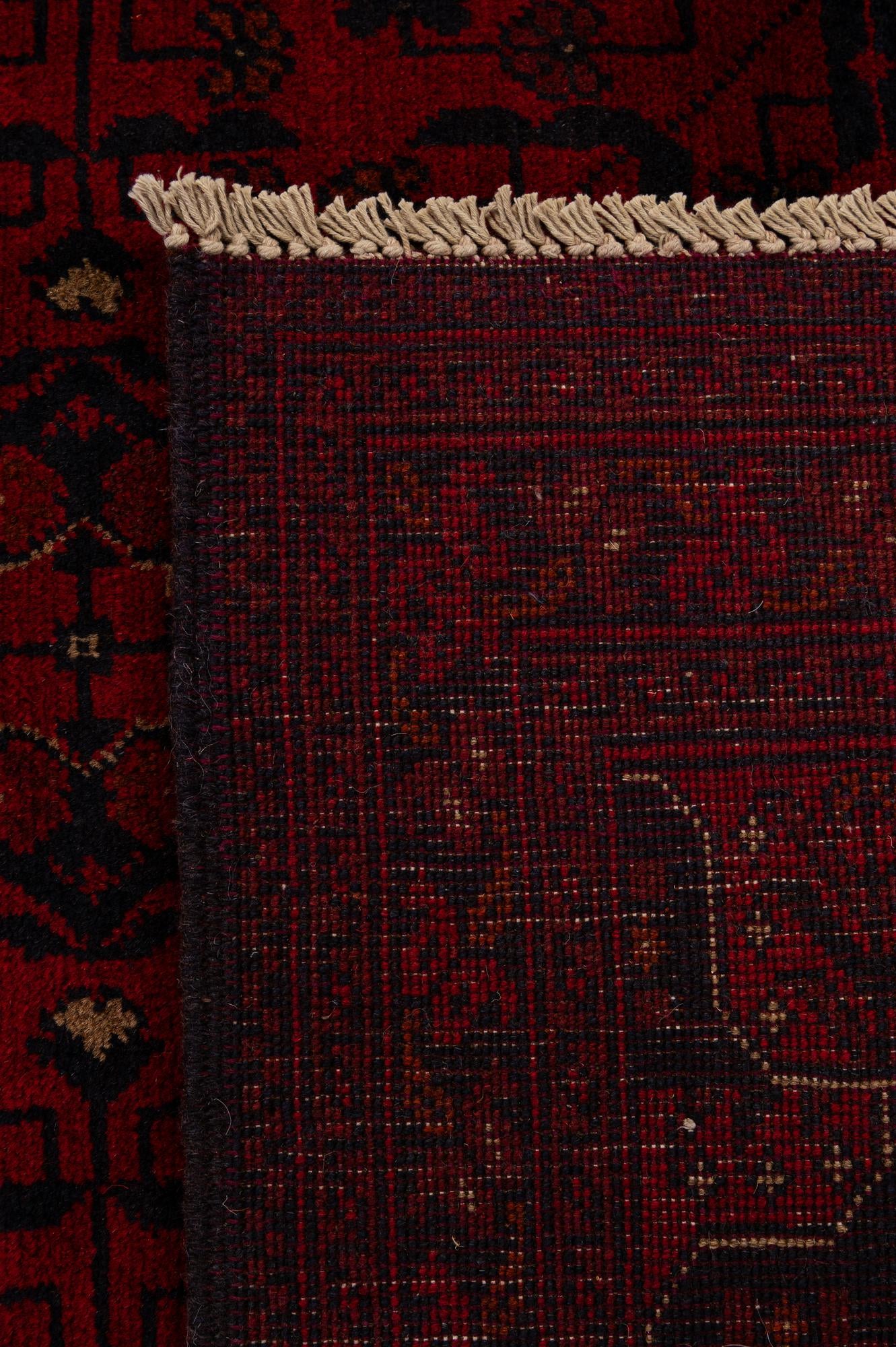 6' 9 x 9' 7 Hand Knotted Khal Mohammadi Wool Rug