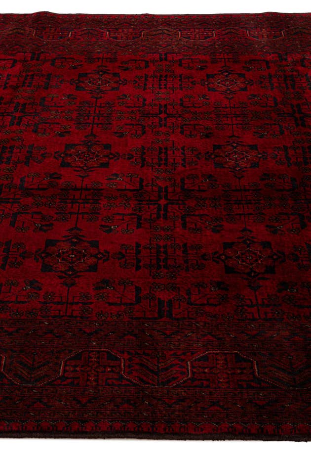 Detail image of 6' 11 x 9' 6 Hand Knotted Khal Mohammadi Wool Rug