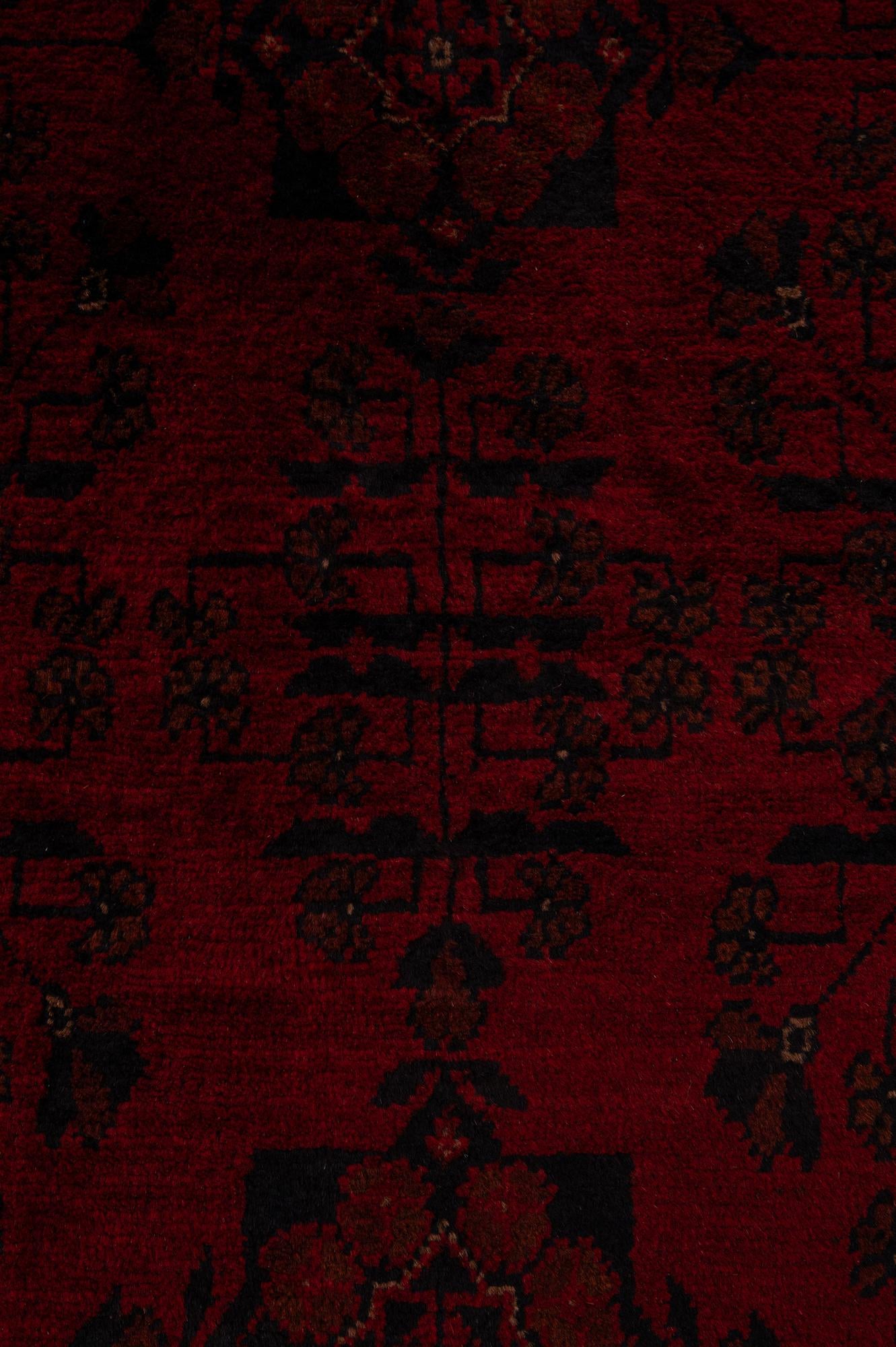 6' 11 x 9' 6 Hand Knotted Khal Mohammadi Wool Rug