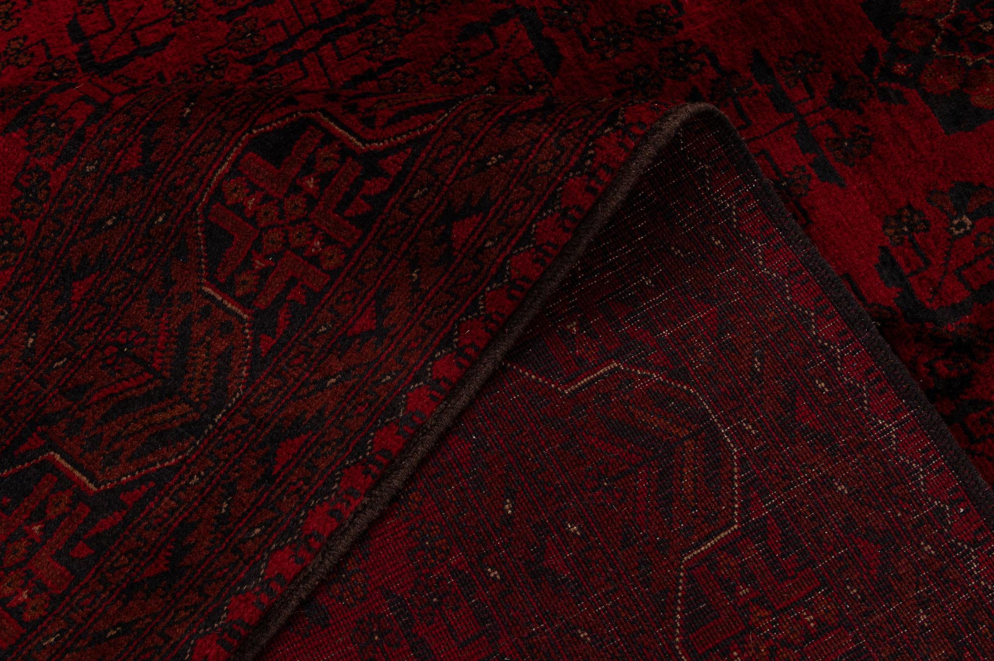 6' 11 x 9' 6 Hand Knotted Khal Mohammadi Wool Rug