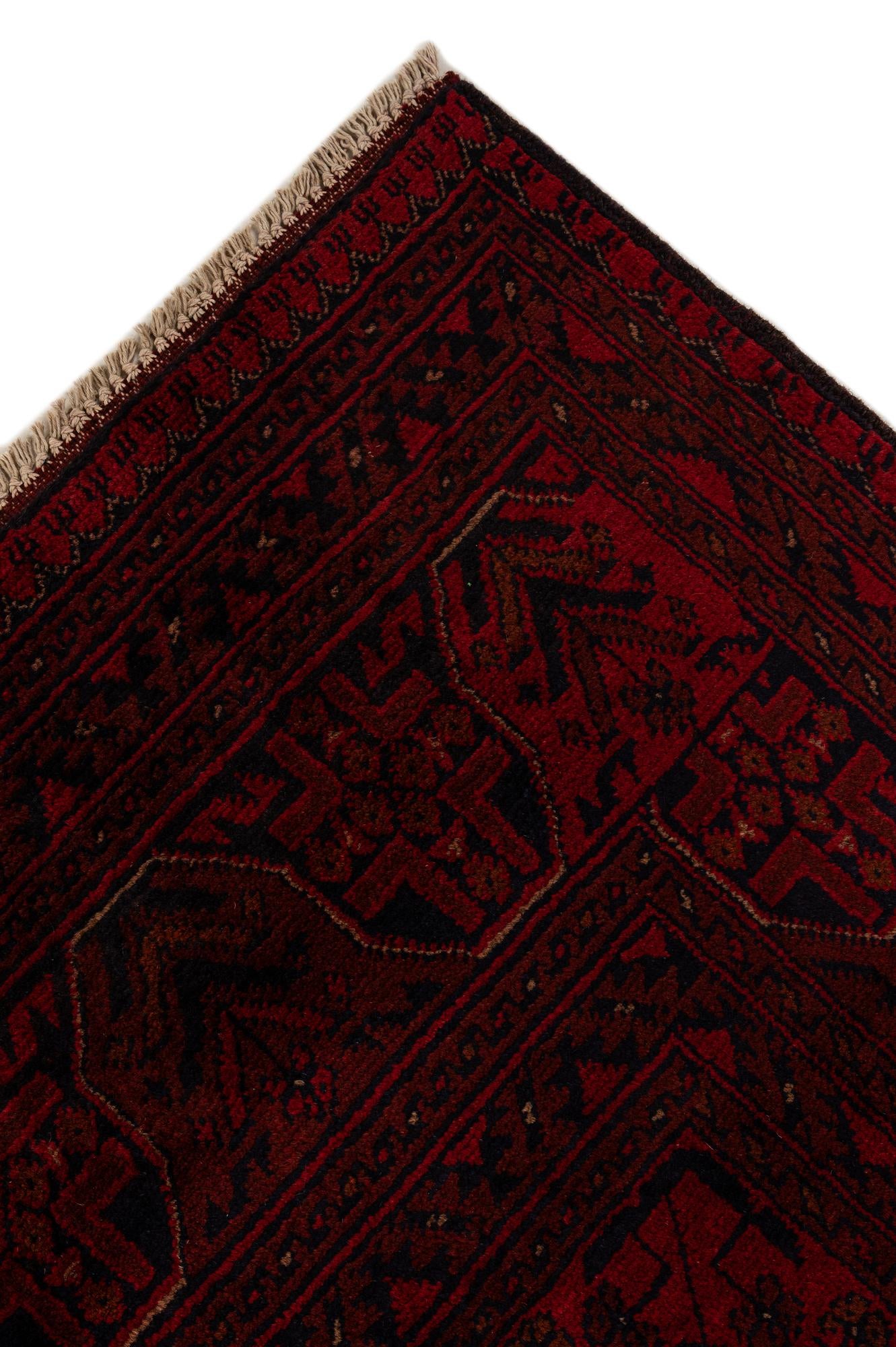 6' 11 x 9' 6 Hand Knotted Khal Mohammadi Wool Rug