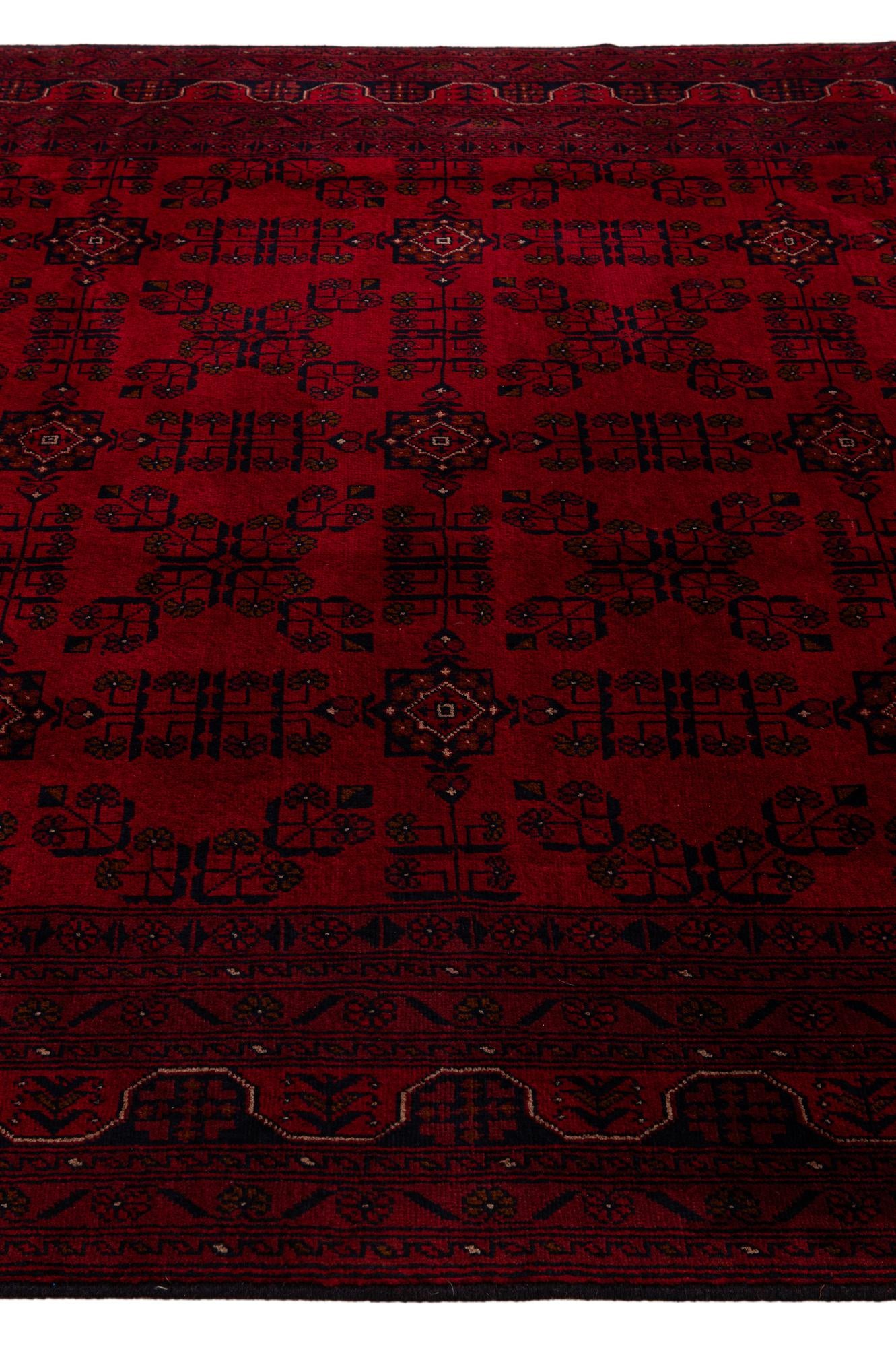6' 9 x 9' 8 Hand Knotted Khal Mohammadi Wool Rug