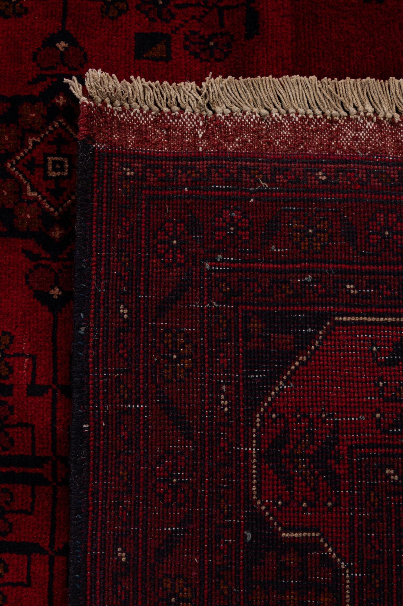 6' 9 x 9' 8 Hand Knotted Khal Mohammadi Wool Rug