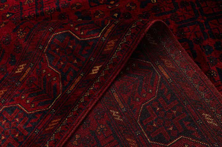 6' 11 x 9' 9 Hand Knotted Khal Mohammadi Wool Rug
