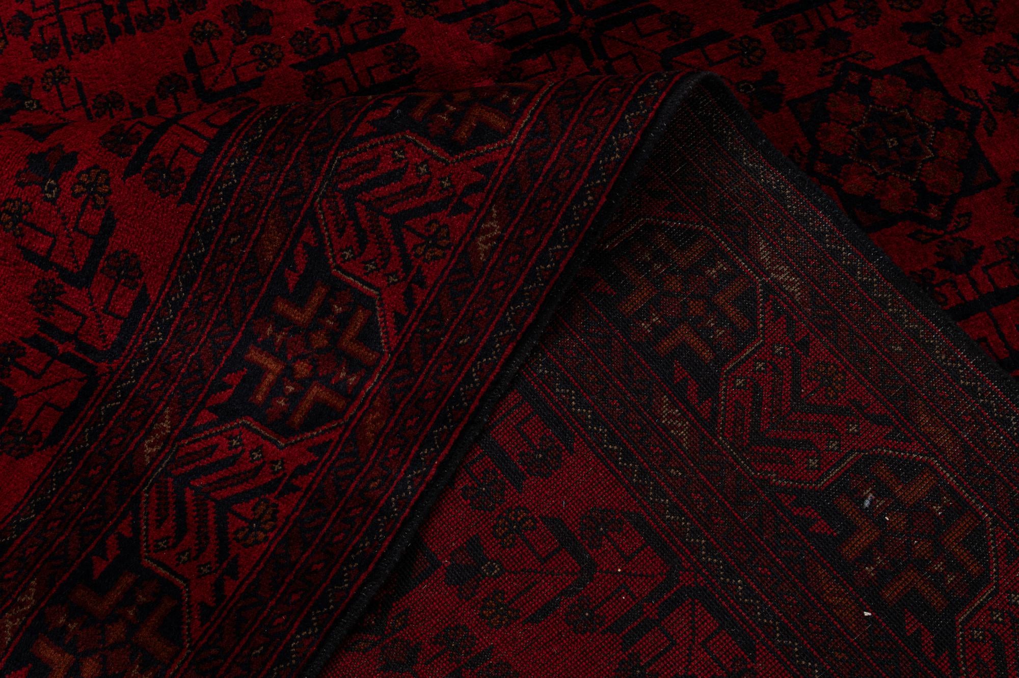 6' 8 x 9' 8 Hand Knotted Khal Mohammadi Wool Rug