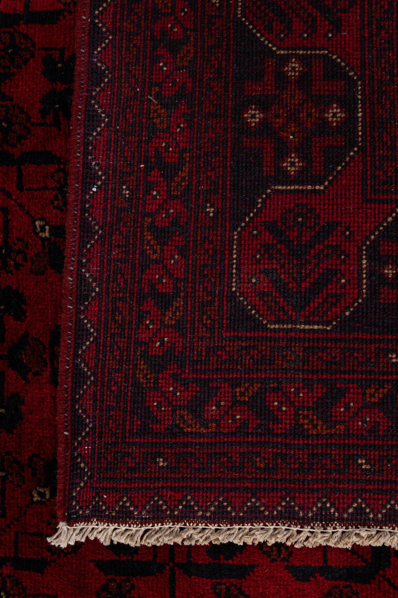 6' 8 x 9' 8 Hand Knotted Khal Mohammadi Wool Rug