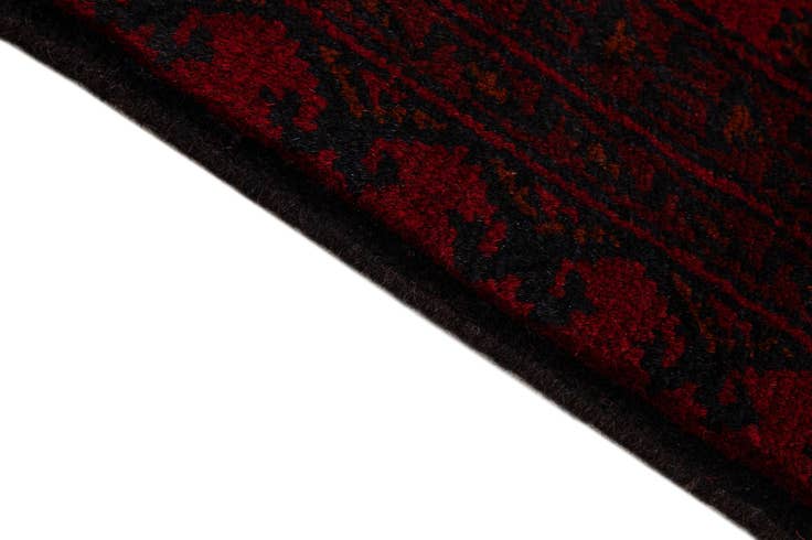 Detail image of 6' 7 x 9' 11 Hand Knotted Khal Mohammadi Wool Rug