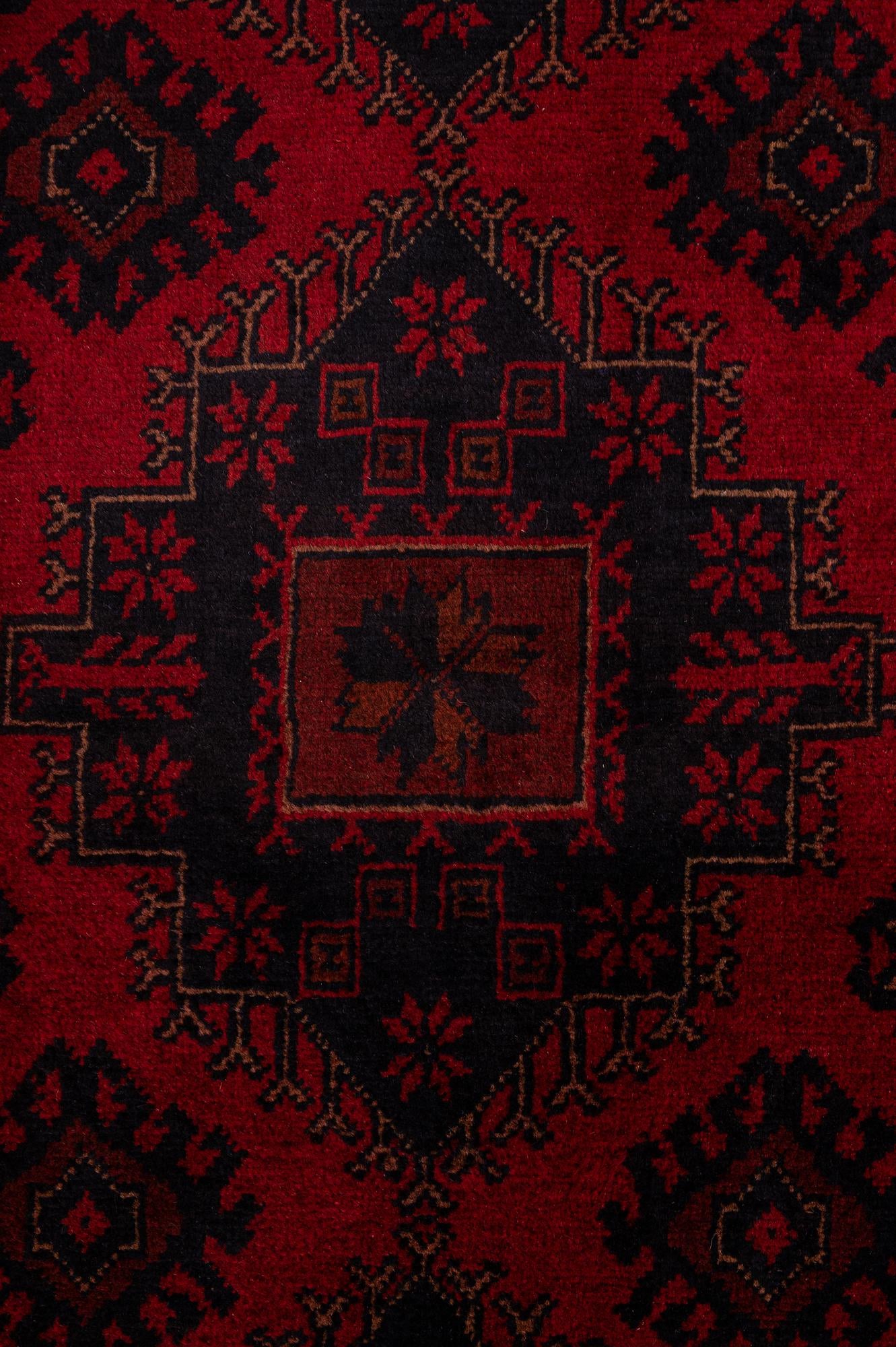 6' 8 x 9' 10 Hand Knotted Khal Mohammadi Wool Rug