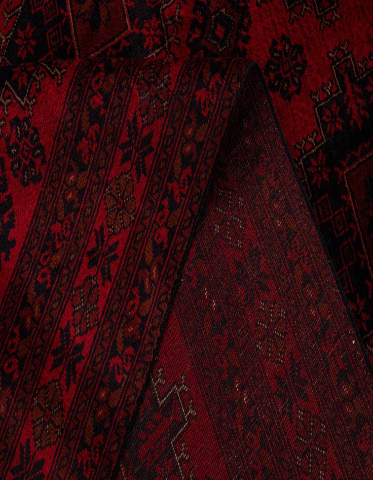 Detail image of 6' 8 x 9' 10  Hand Knotted Khal Mohammadi Wool Rug