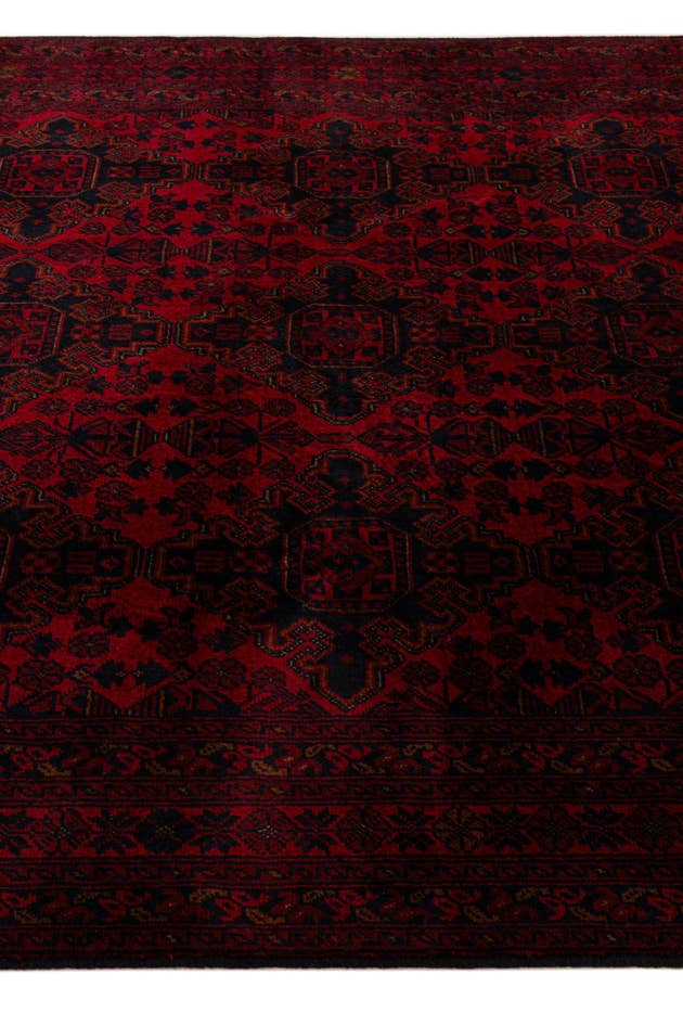 Detail image of 6' 7 x 9' 11 Hand Knotted Khal Mohammadi Wool Rug