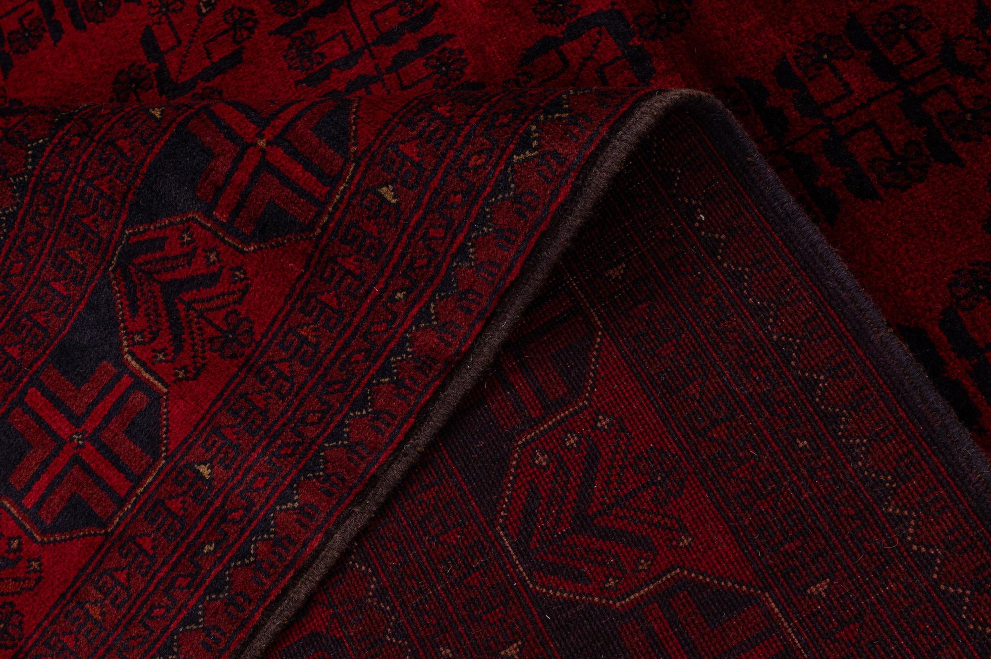 6' 10 x 9' 7 Hand Knotted Khal Mohammadi Wool Rug