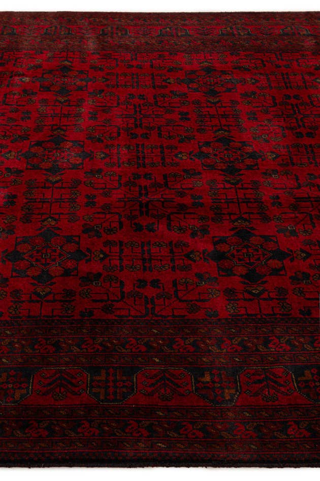 Detail image of 6' 9 x 9' 7 Hand Knotted Khal Mohammadi Wool Rug