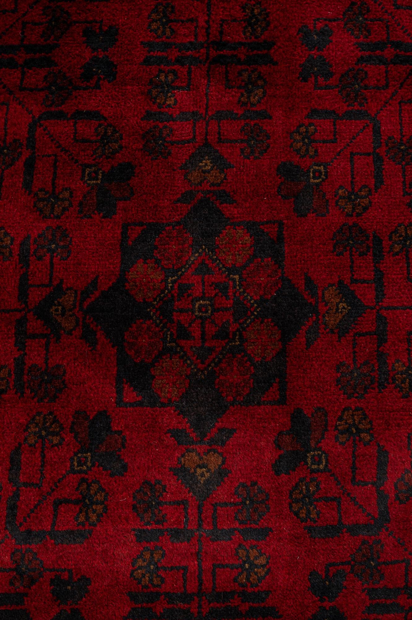 6' 9 x 9' 7 Hand Knotted Khal Mohammadi Wool Rug