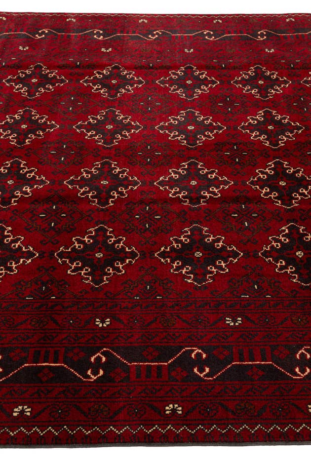 Detail image of 6' 5 x 9' 6 Hand Knotted Khal Mohammadi Wool Rug