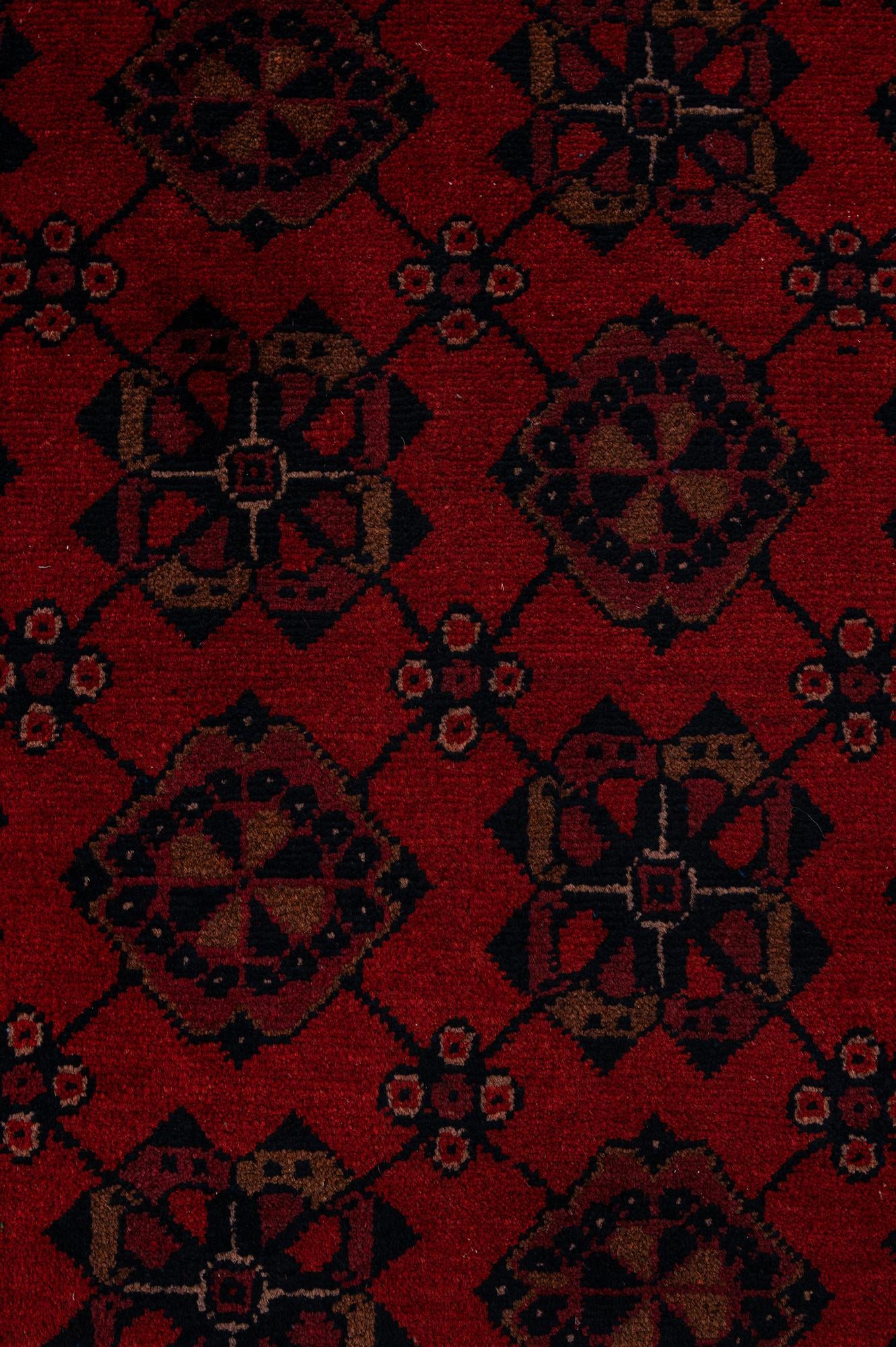 7' 3 x 9' 7 Hand Knotted Khal Mohammadi Wool Rug