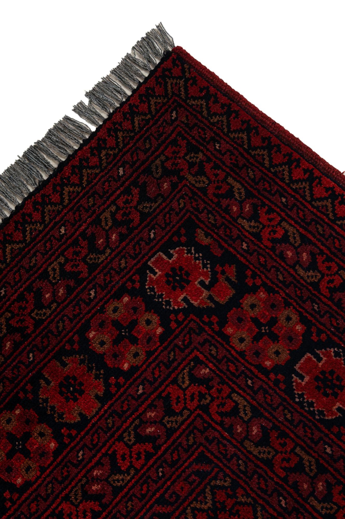 7' 3 x 9' 7 Hand Knotted Khal Mohammadi Wool Rug