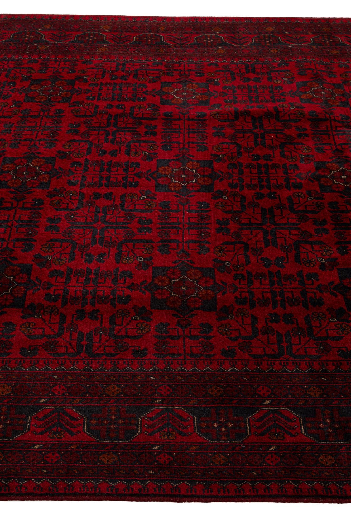 6' 9 x 9' 9 Hand Knotted Khal Mohammadi Wool Rug
