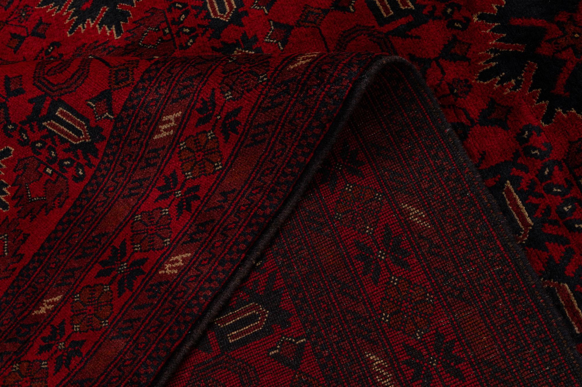 6' 9 x 9' 10 Hand Knotted Khal Mohammadi Wool Rug
