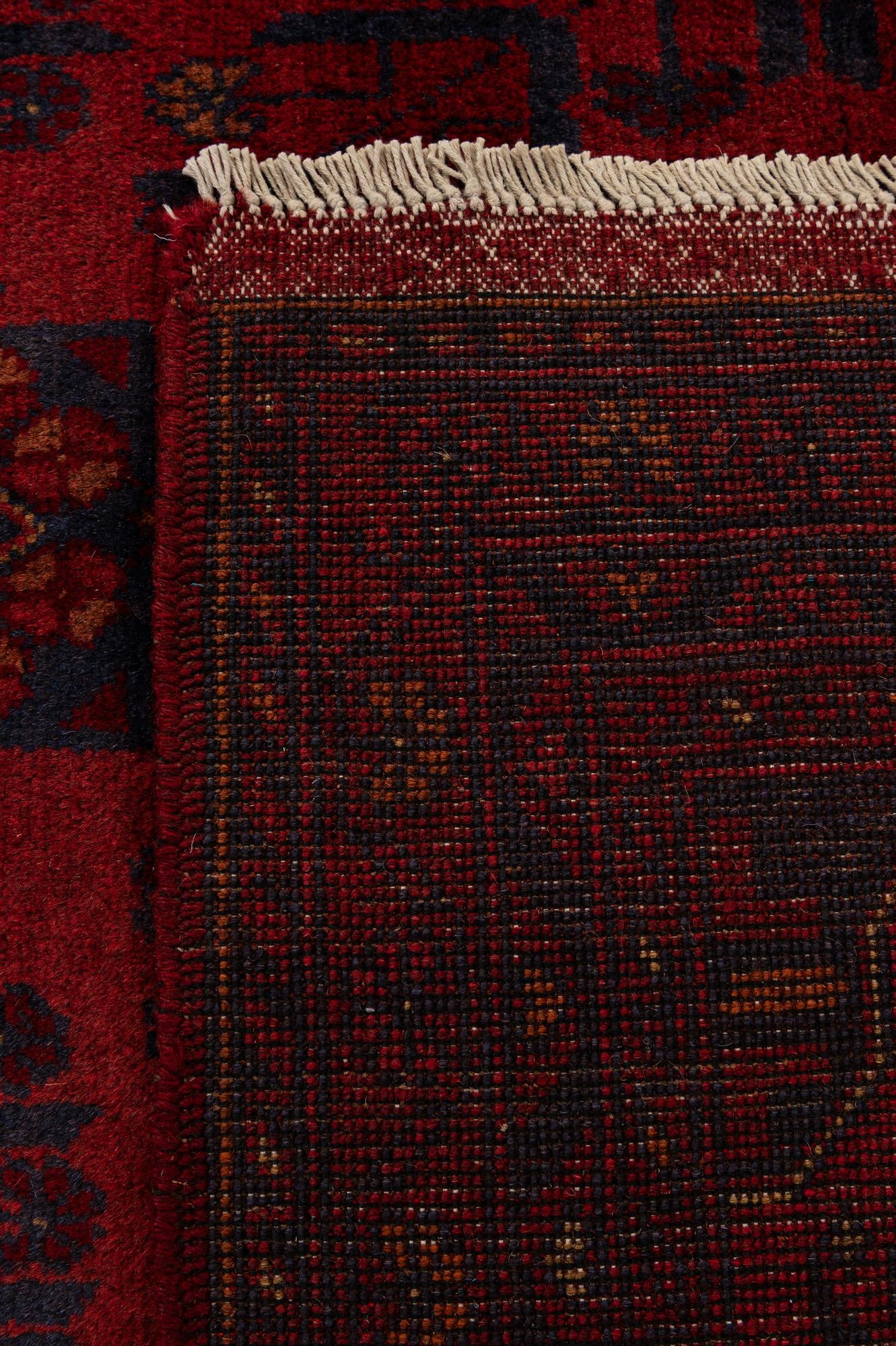 6' 9 x 10' Hand Knotted Khal Mohammadi Wool Rug