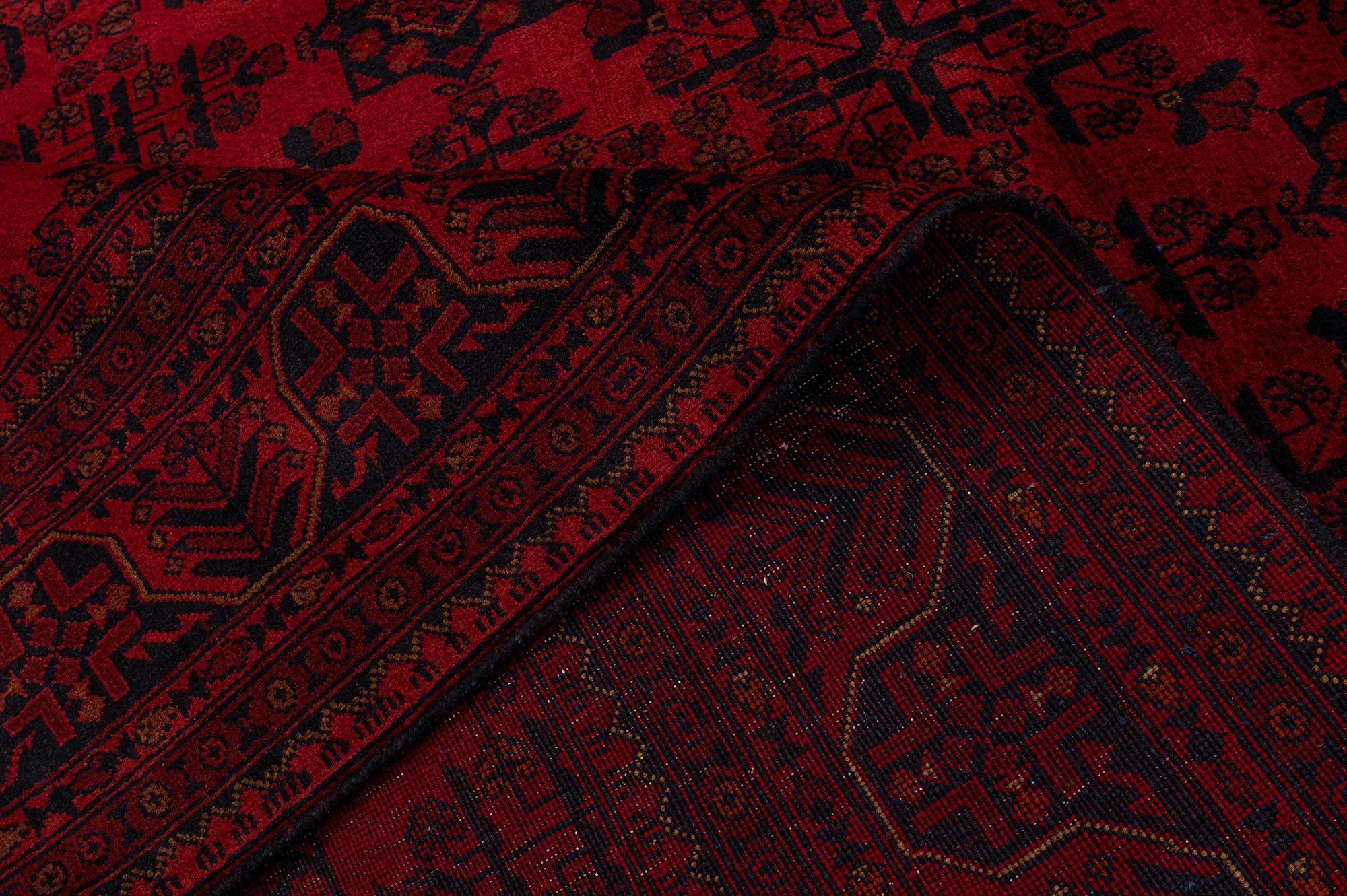 6' 9 x 9' 5 Hand Knotted Khal Mohammadi Wool Rug