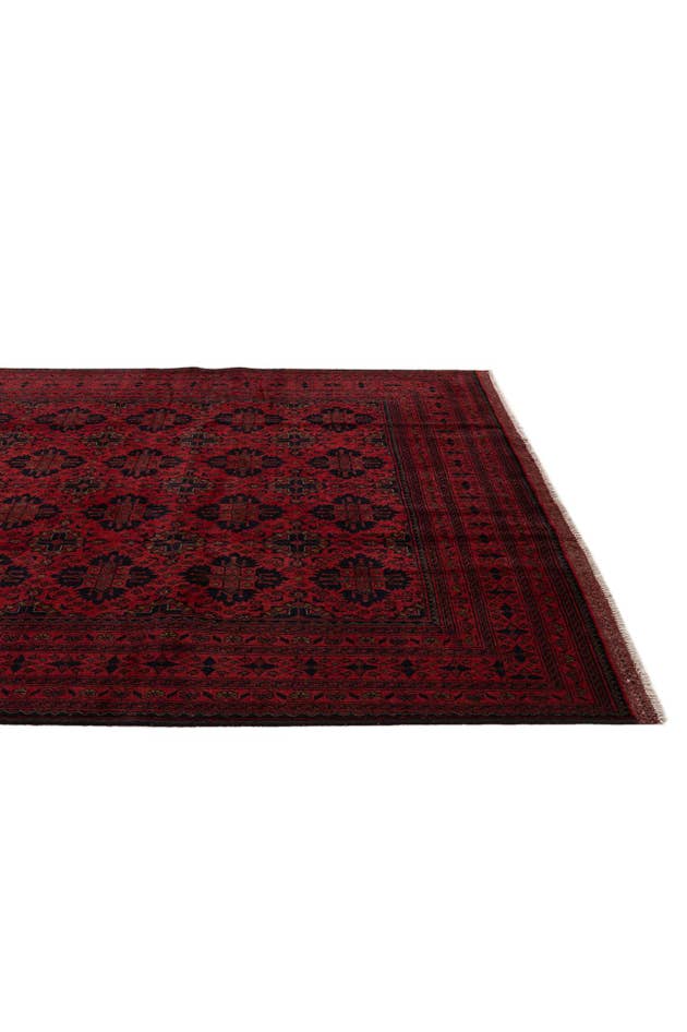 Detail image of 6' 10 x 10' Hand Knotted Khal Mohammadi Wool Rug