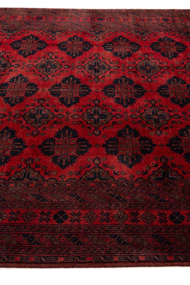 Detail image of 6' 10 x 9' 7 Hand Knotted Khal Mohammadi Wool Rug