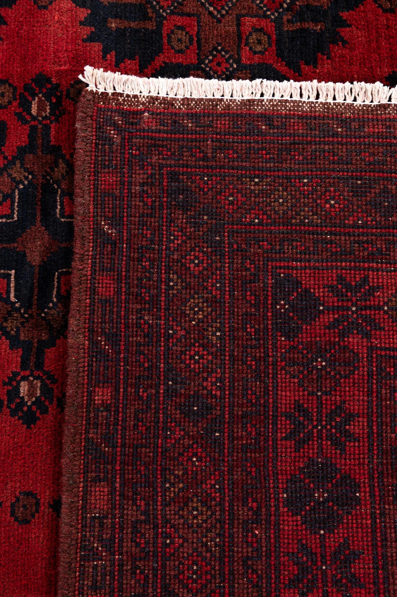 6' 10 x 9' 7 Hand Knotted Khal Mohammadi Wool Rug