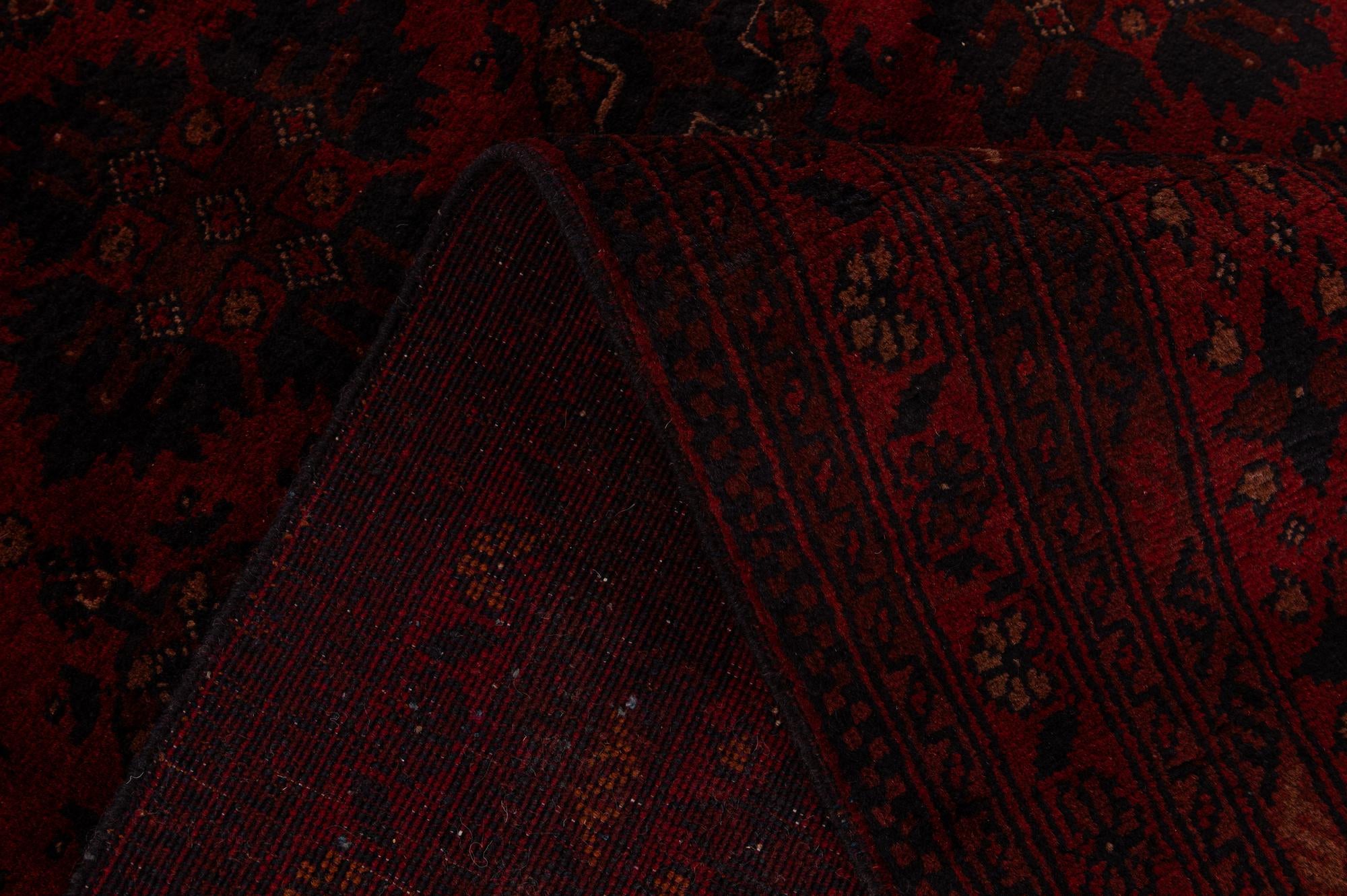 6' 8 x 9' 8 Hand Knotted Khal Mohammadi Wool Rug