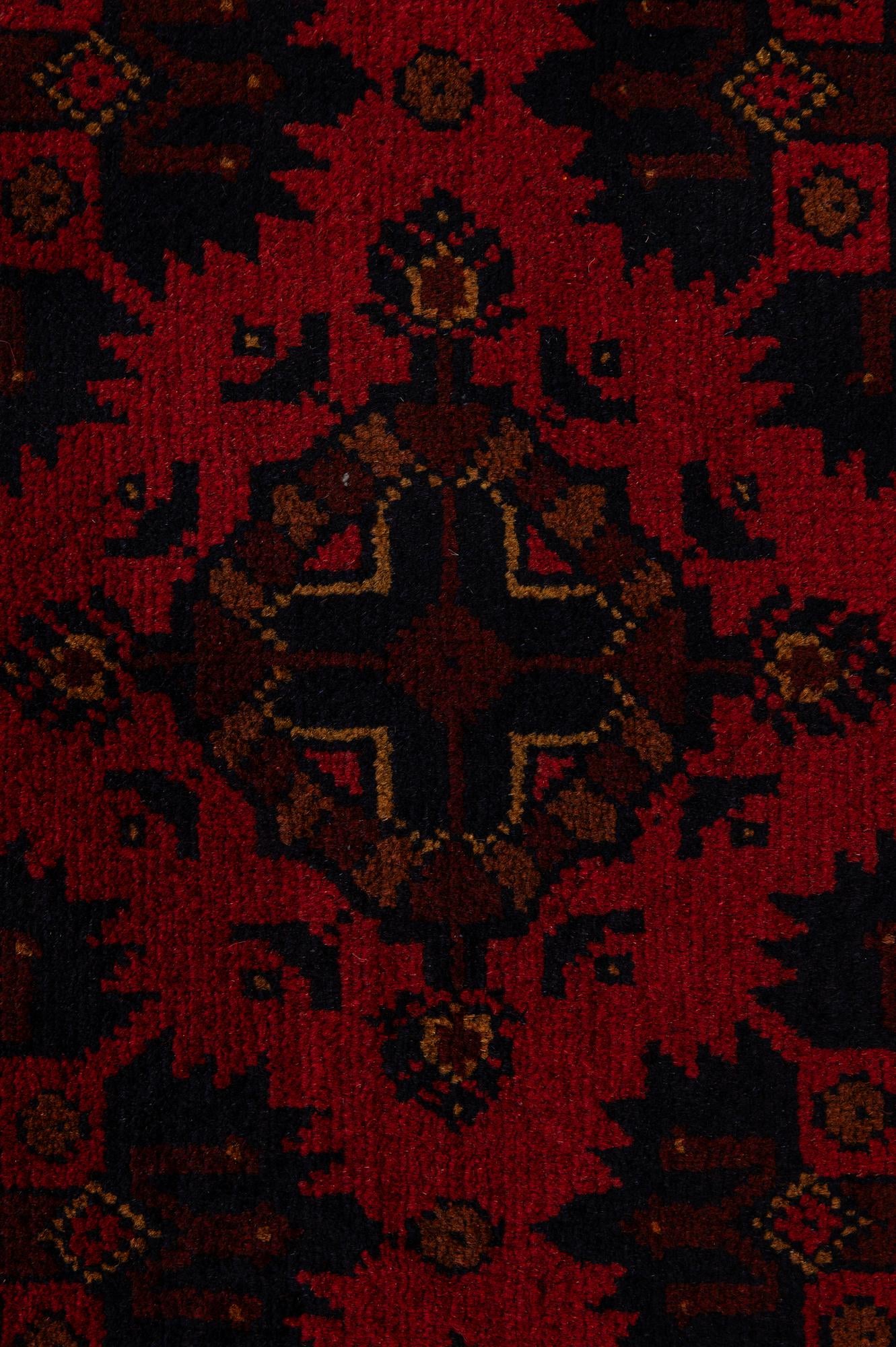 6' 8 x 9' 9 Hand Knotted Khal Mohammadi Wool Rug
