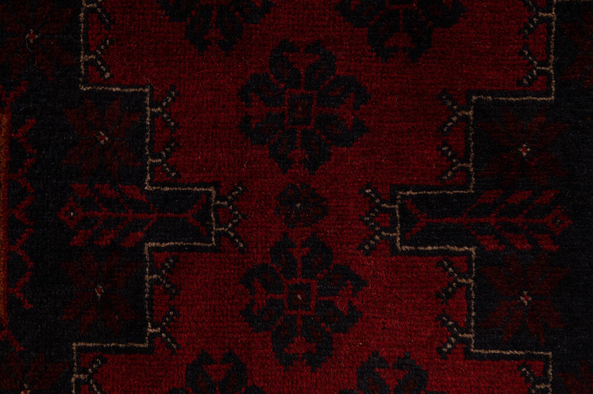 6' 11 x 9' 11 Hand Knotted Khal Mohammadi Wool Rug