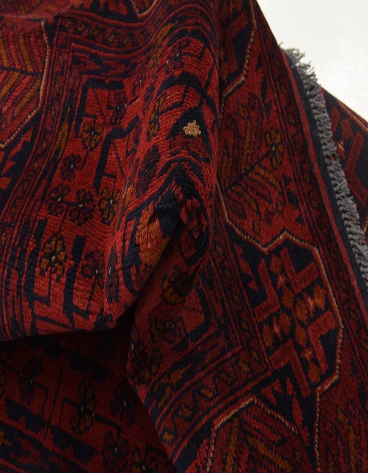 Detail image of 3' 5 x 5' Hand Knotted Khal Mohammadi Oriental Rug