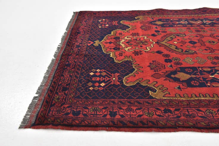 Detail image of 3' 5 x 5' Hand Knotted Khal Mohammadi Rug