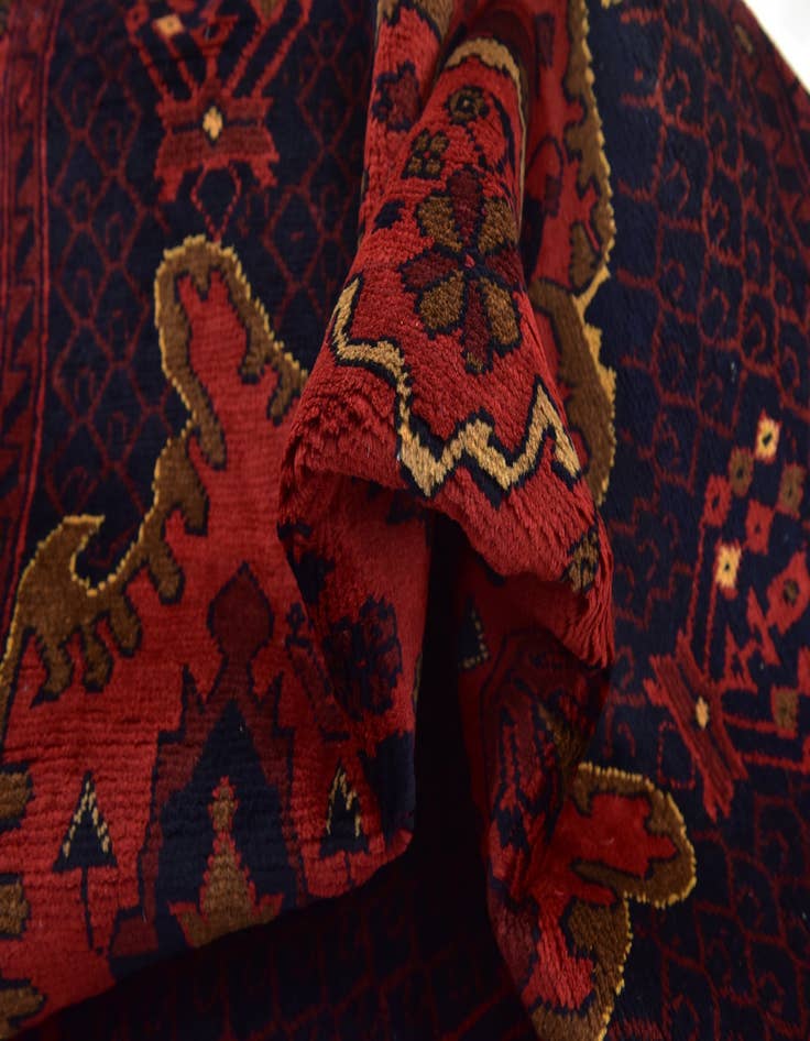 Detail image of 3' 5 x 5' Hand Knotted Khal Mohammadi Rug