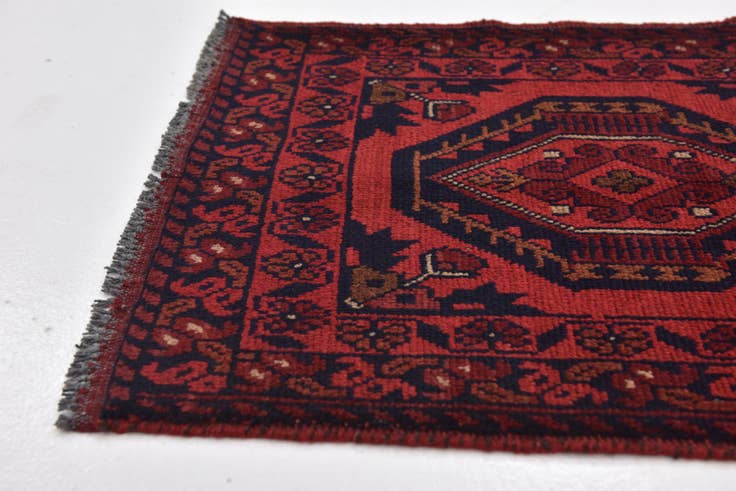 Detail image of 1' 10 x 3' 5 Hand Knotted Khal Mohammadi Rug