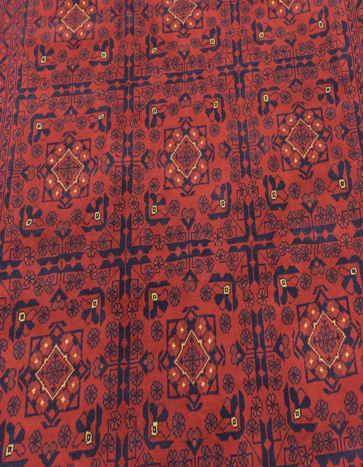 Detail image of 6' 8 x 9' 8 Hand Knotted Khal Mohammadi Oriental Rug