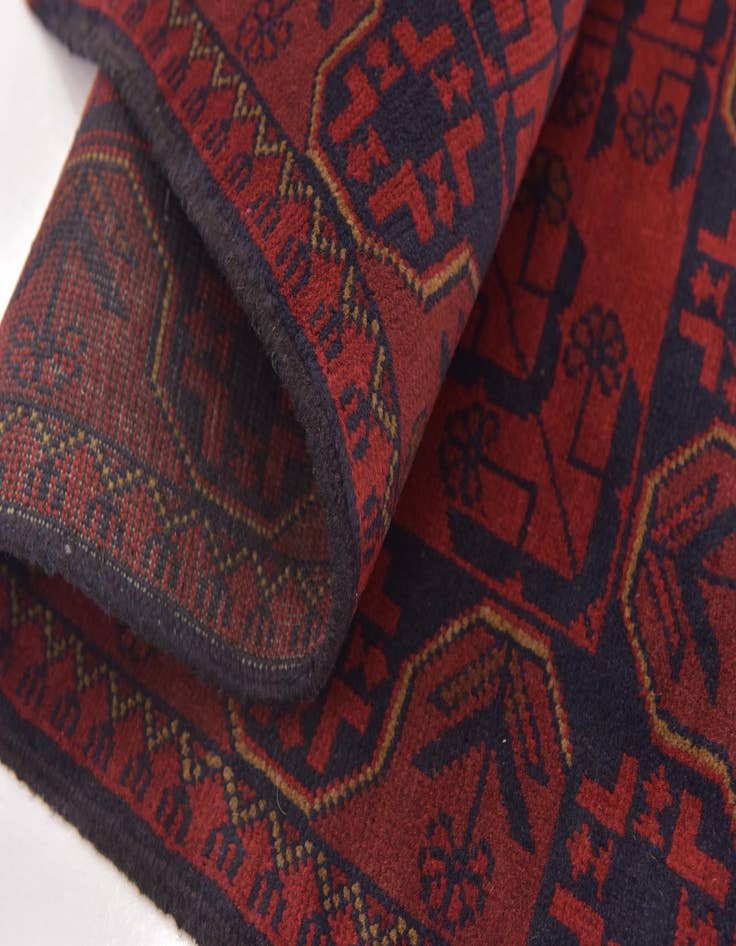 Detail image of 2' 6 x 4'  Hand Knotted Khal Mohammadi Wool Rug