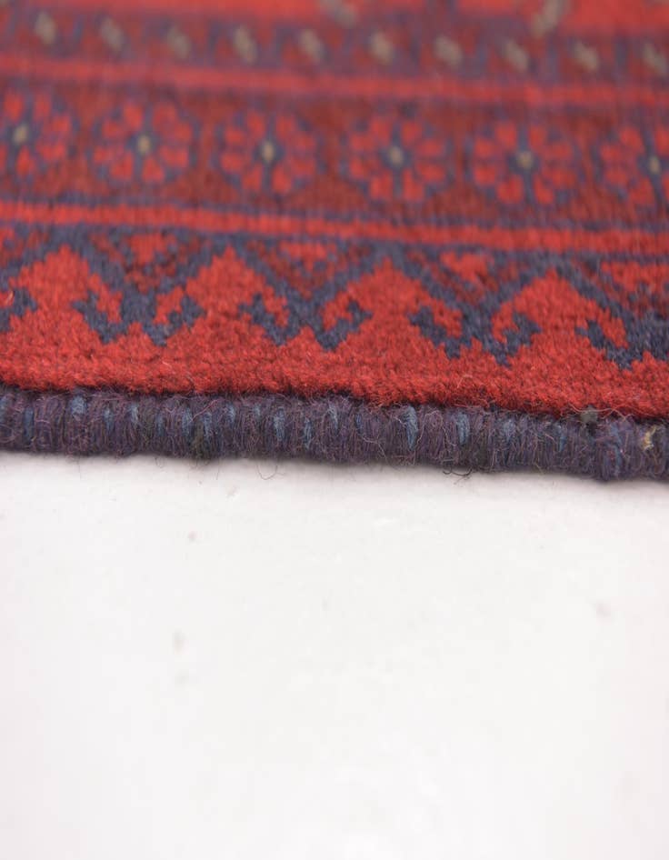 Detail image of 2' 5 x 4' 1  Hand Knotted Khal Mohammadi Wool Rug