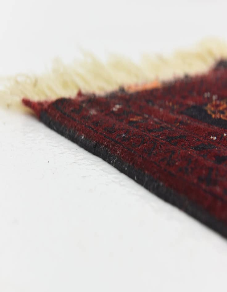 Detail image of 4' 2 x 6' 8 Hand Knotted Khal Mohammadi Oriental Wool Rug