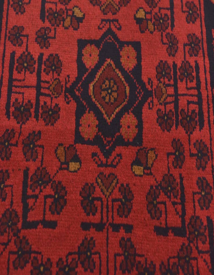 Detail image of 2' 6 x 4'  Hand Knotted Khal Mohammadi Wool Rug
